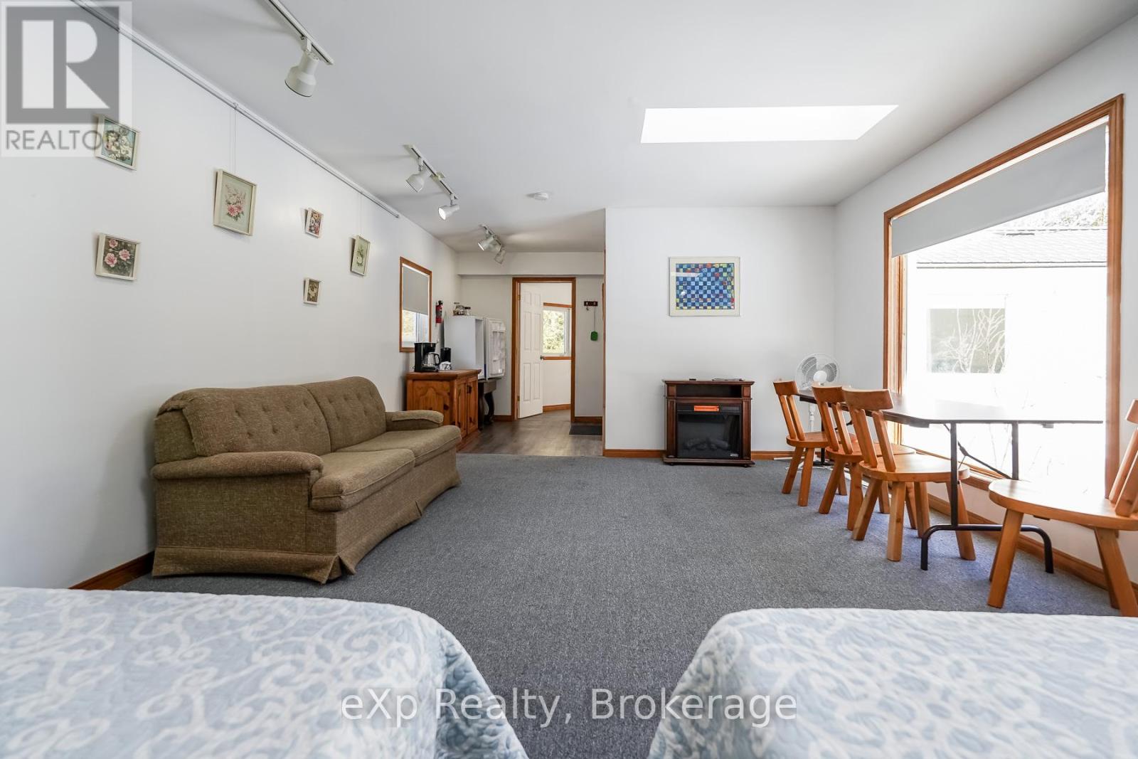 1483 Highway 6, South Bruce Peninsula, Ontario  N0H 2T0 - Photo 44 - X12499686