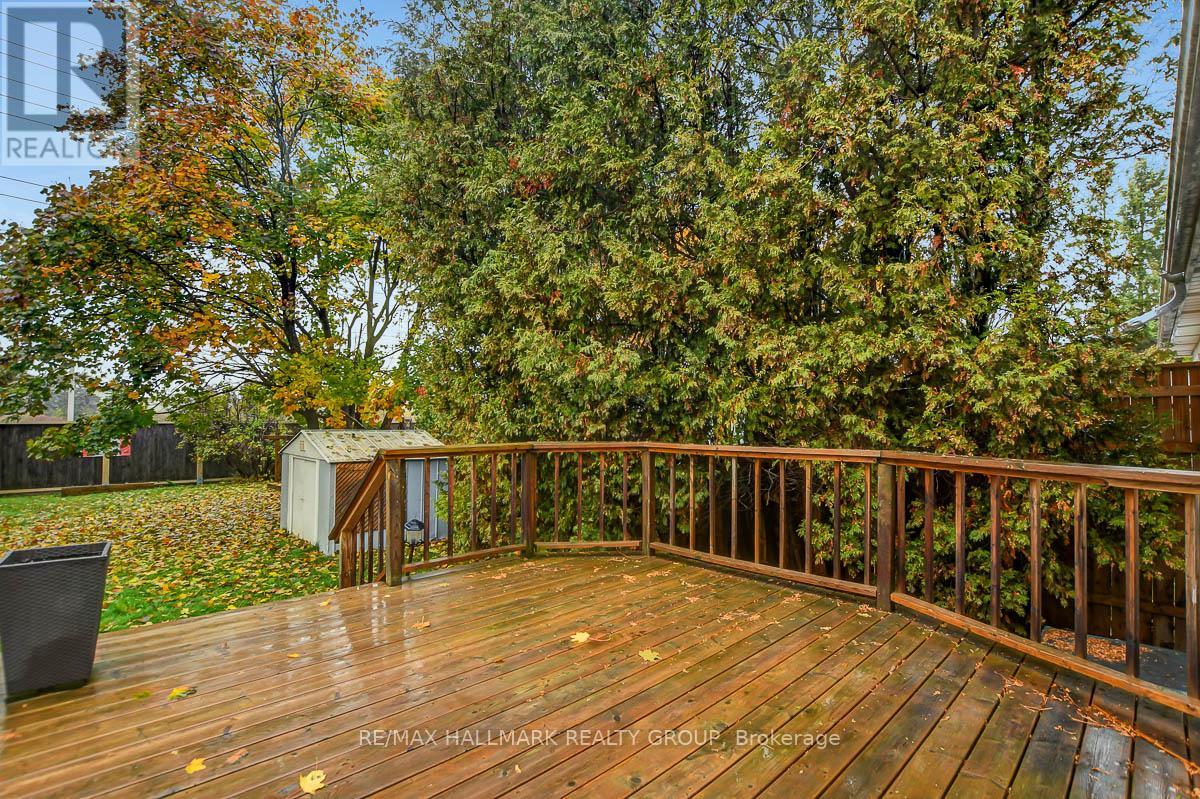 71 Morton Drive, Ottawa, Ontario  K2L 1W9 - Photo 42 - X12499690