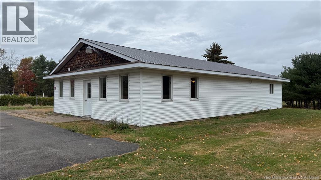 6125 Route 101, Hoyt, New Brunswick  E5L 1Z9 - Photo 1 - NB128344