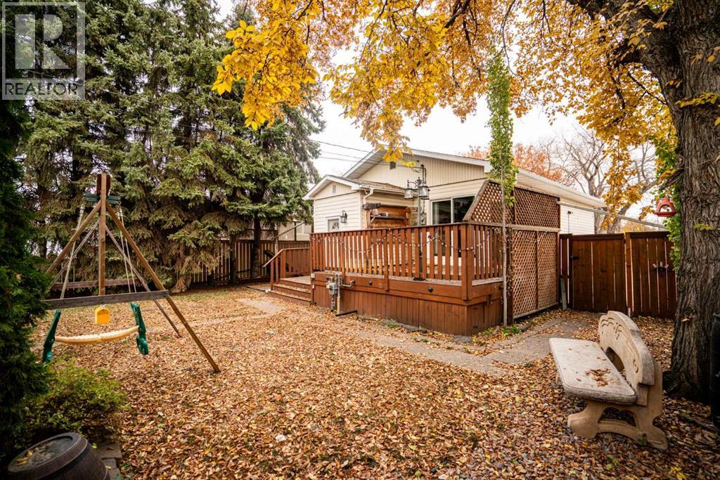 5218 45 Street, Camrose, Alberta  T4V 1E9 - Photo 23 - A2266343