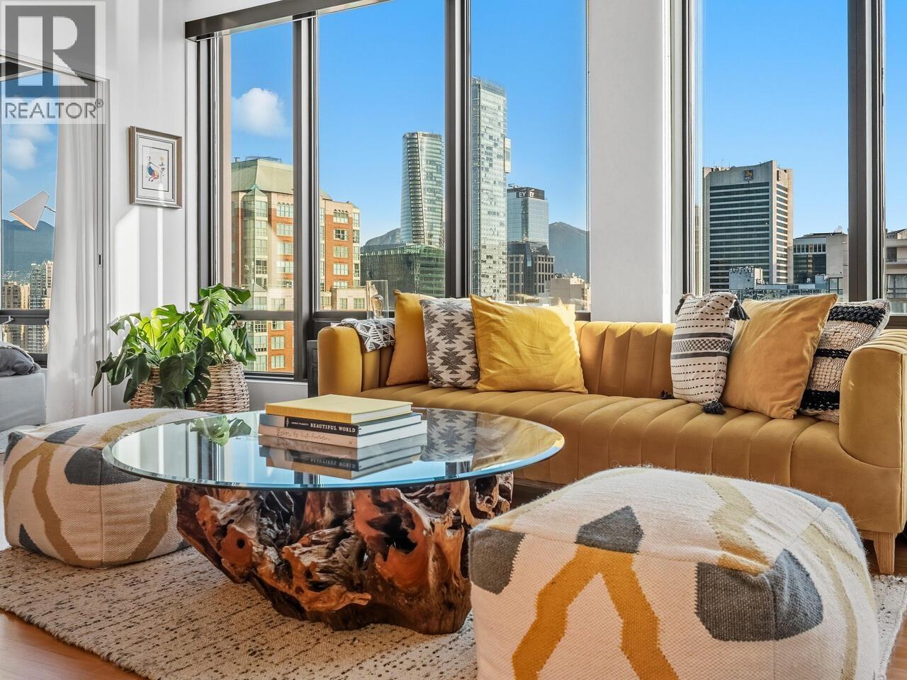 1610 989 NELSON STREET, Vancouver, British Columbia