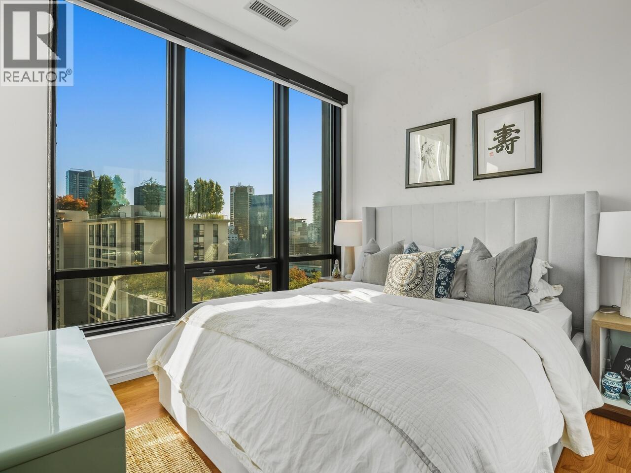 1610 989 Nelson Street, Vancouver, British Columbia V6Z 3B6 - Photo 3 - R3037361