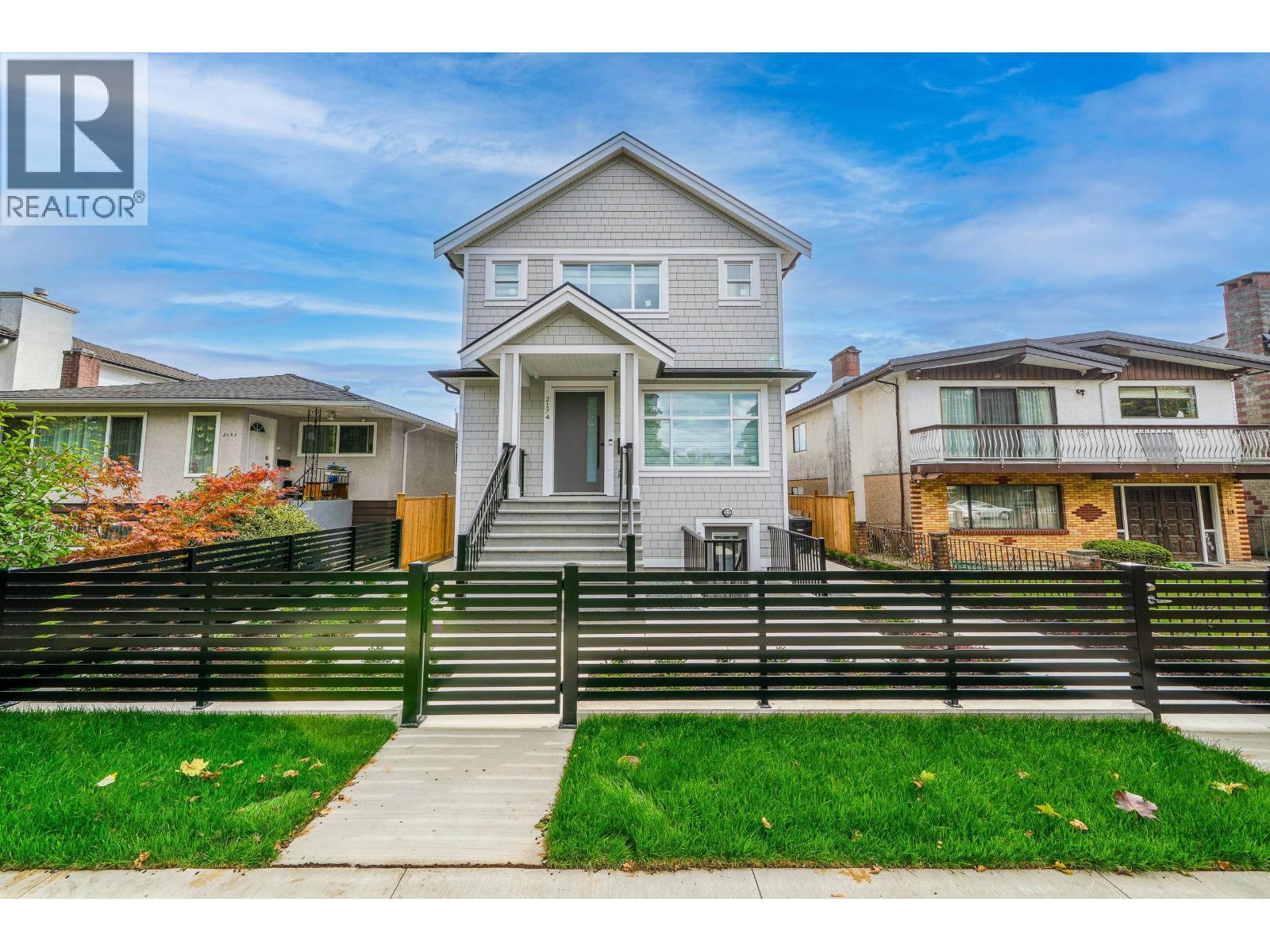 2174 E 46TH AVENUE, Vancouver, British Columbia