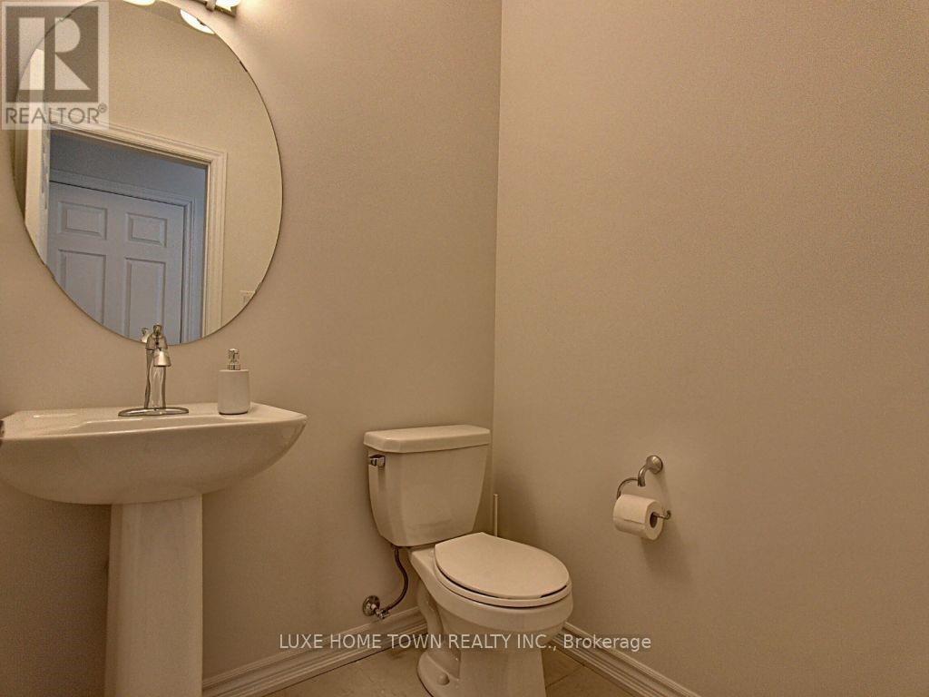 141 Harpin Way E, Centre Wellington, Ontario  N1M 0G9 - Photo 10 - X12496894