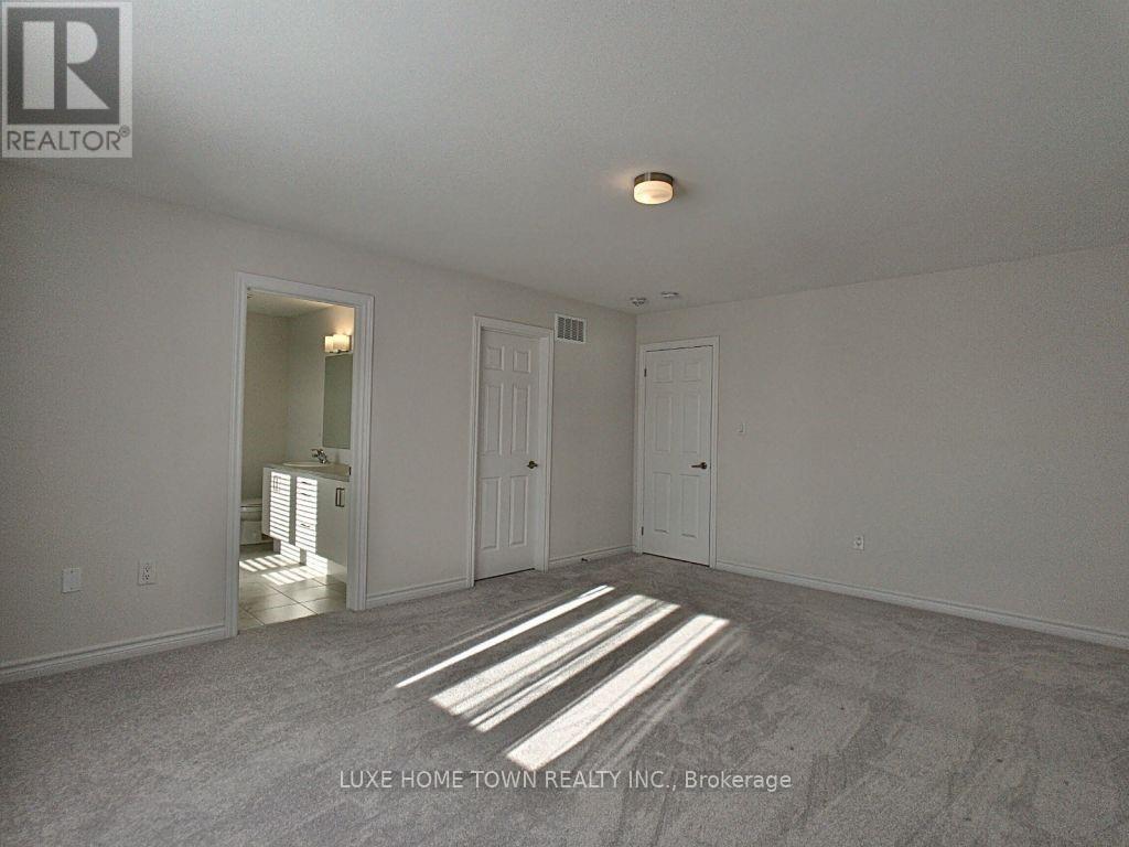 141 Harpin Way E, Centre Wellington, Ontario  N1M 0G9 - Photo 12 - X12496894