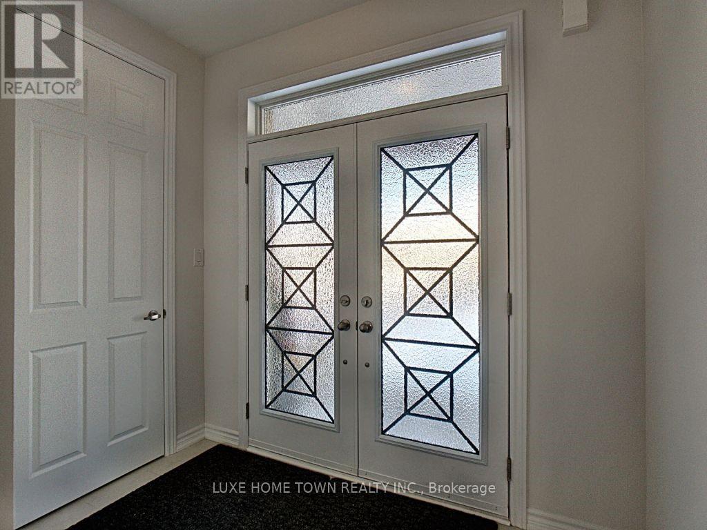 141 Harpin Way E, Centre Wellington, Ontario  N1M 0G9 - Photo 2 - X12496894