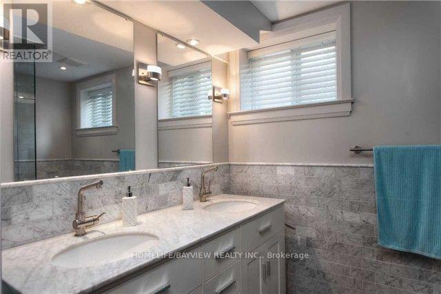 238 Searle Avenue, Toronto, Ontario  M3H 4B9 - Photo 7 - C12499676