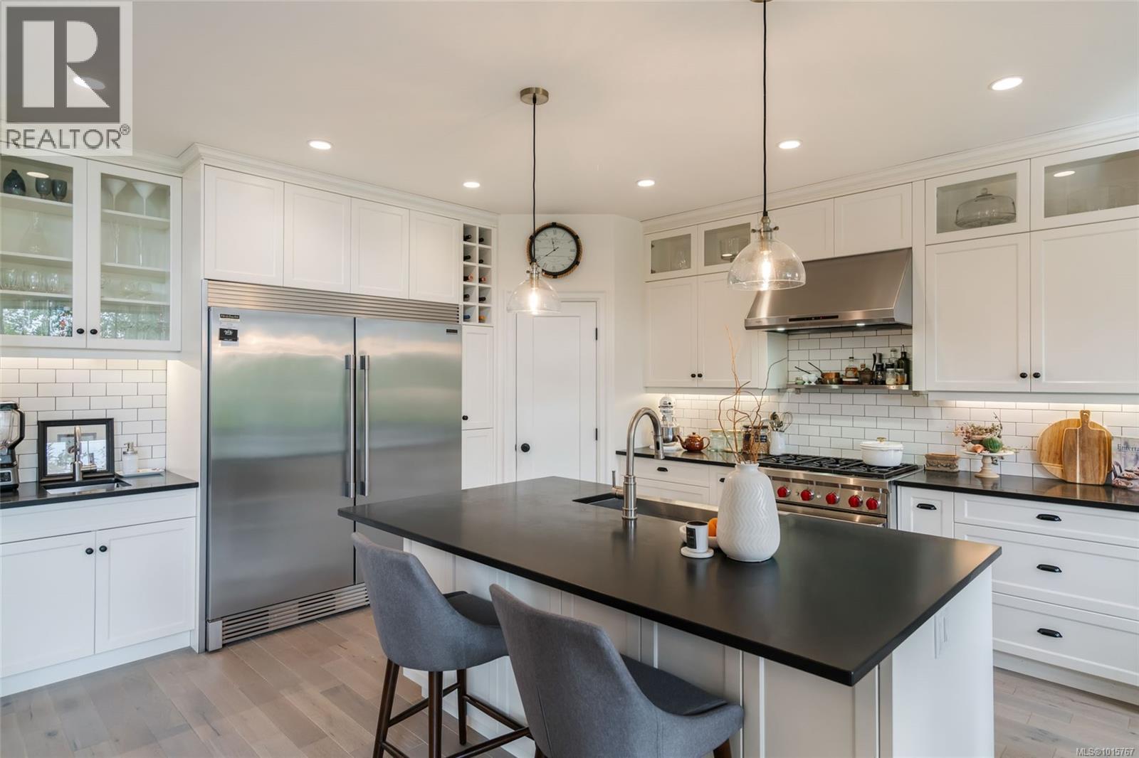 3943 Dillman Rd, Campbell River, British Columbia  V9H 1H5 - Photo 12 - 1015767