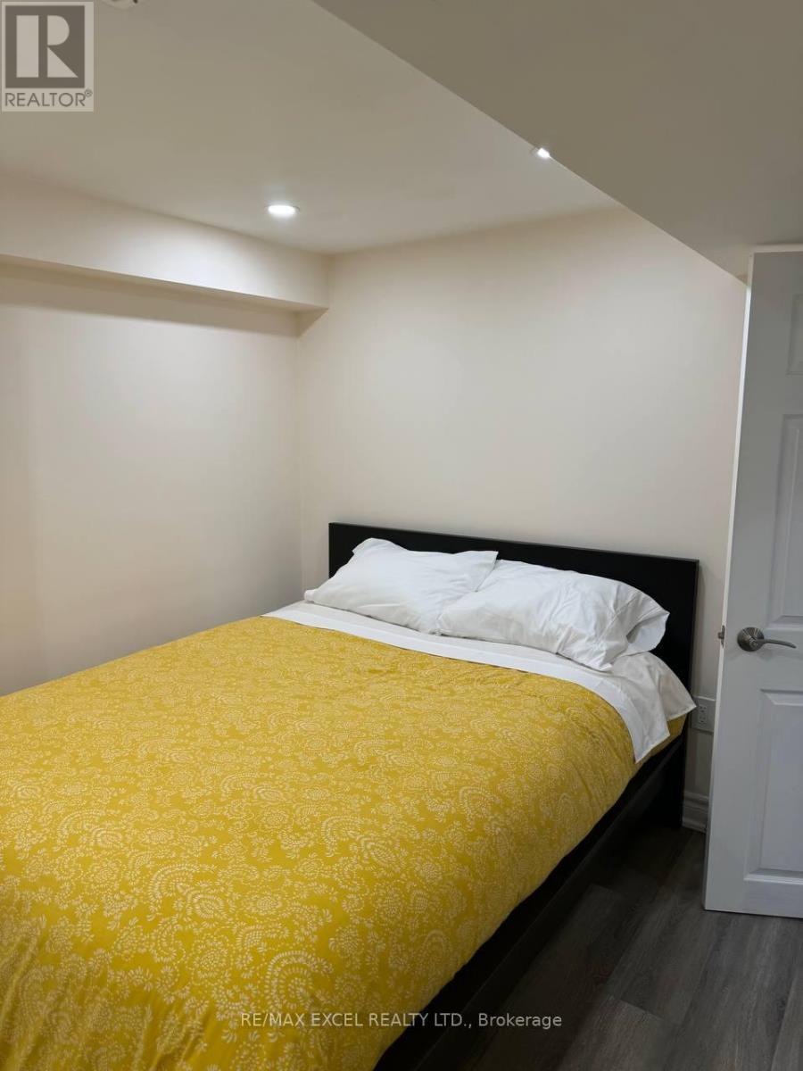 Basement - 106 Stephenson Crescent, Richmond Hill, Ontario  L4C 5W1 - Photo 4 - N12499716