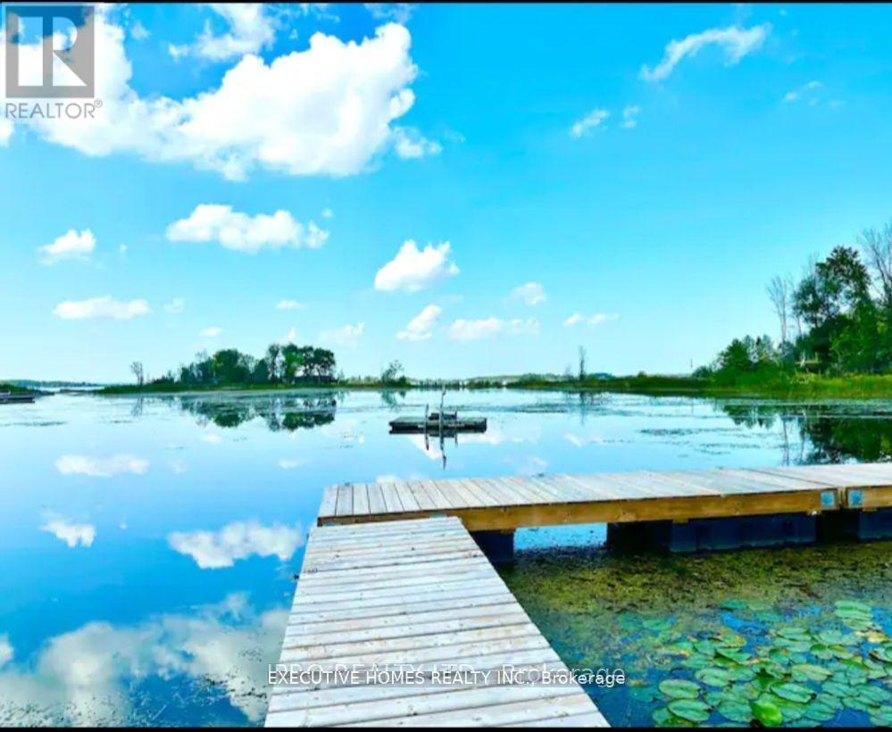 39 Long Point Road, Tay (Waubaushene), Ontario  L0K 2C0 - Photo 33 - S12499712