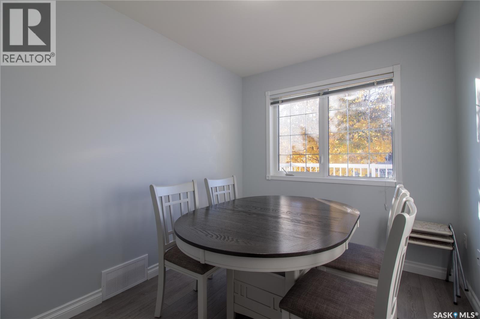 322 7th Street, Humboldt, Saskatchewan  S0K 2A0 - Photo 10 - SK022175