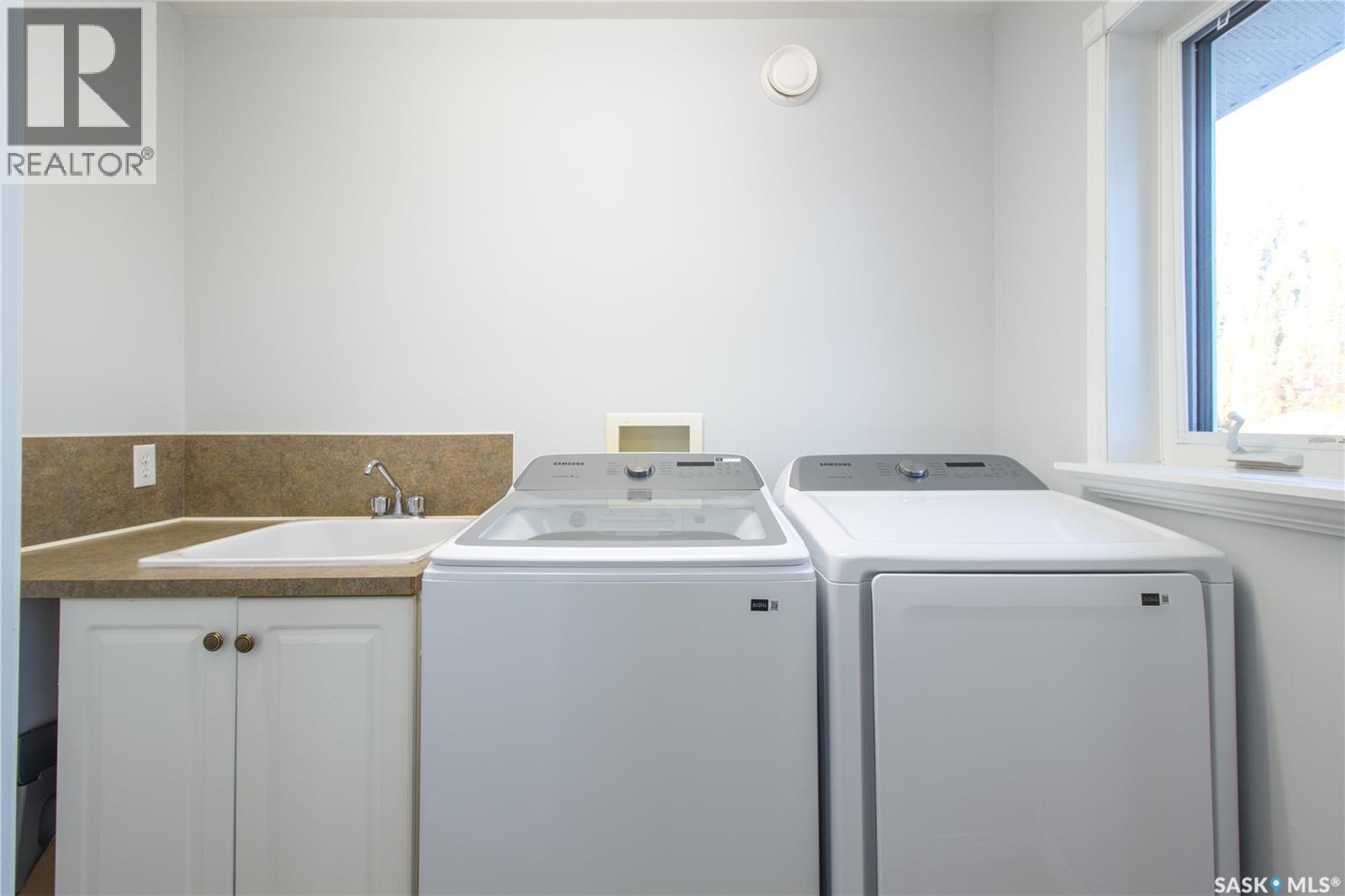 322 7th Street, Humboldt, Saskatchewan  S0K 2A0 - Photo 17 - SK022175