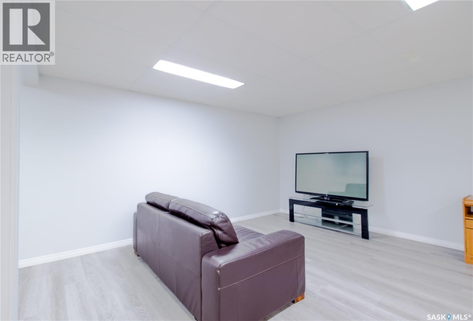 322 7th Street, Humboldt, Saskatchewan  S0K 2A0 - Photo 19 - SK022175