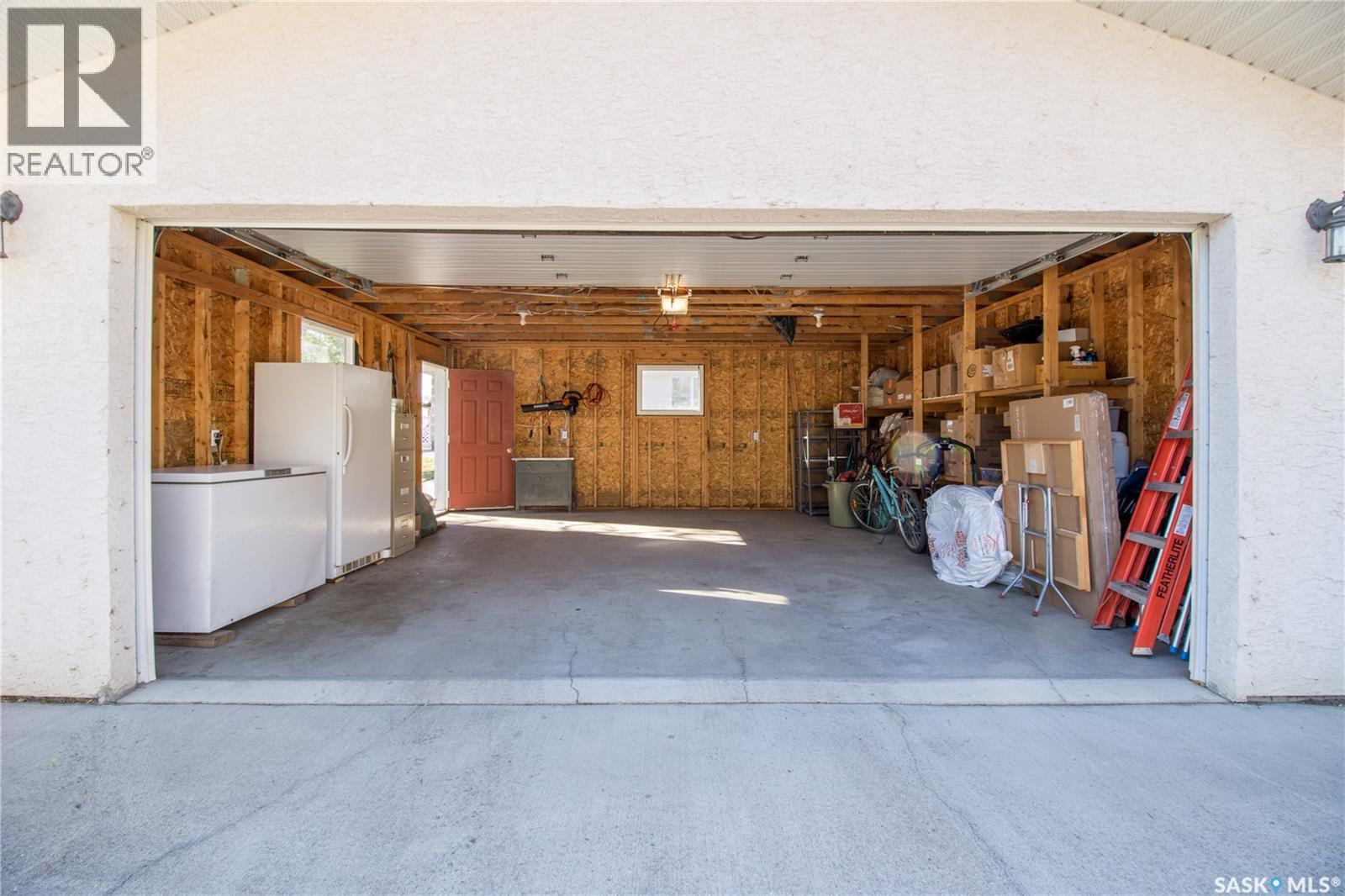 322 7th Street, Humboldt, Saskatchewan  S0K 2A0 - Photo 30 - SK022175