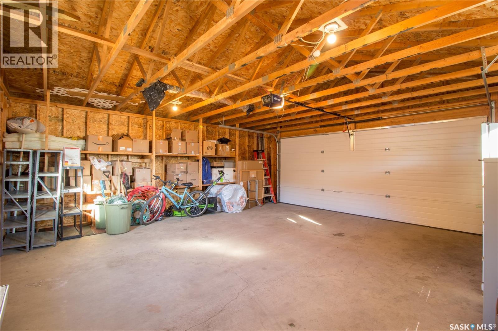 322 7th Street, Humboldt, Saskatchewan  S0K 2A0 - Photo 33 - SK022175