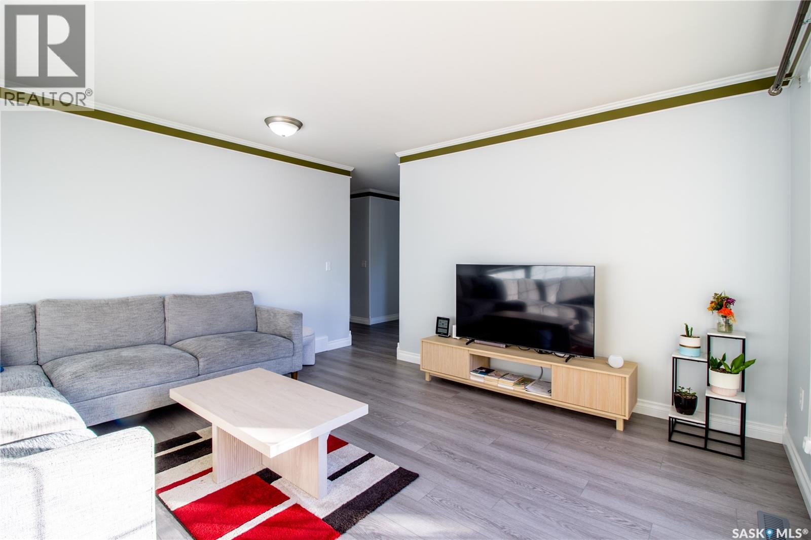 322 7th Street, Humboldt, Saskatchewan  S0K 2A0 - Photo 5 - SK022175