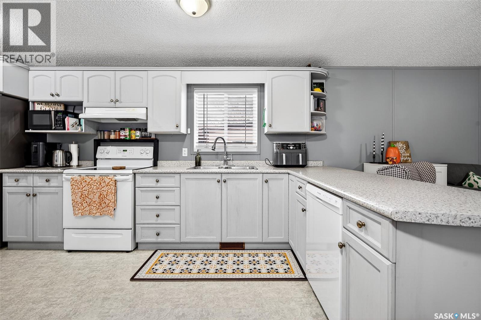 F5 1295 9th Avenue Ne, Moose Jaw, Saskatchewan  S6J 1C6 - Photo 16 - SK022160