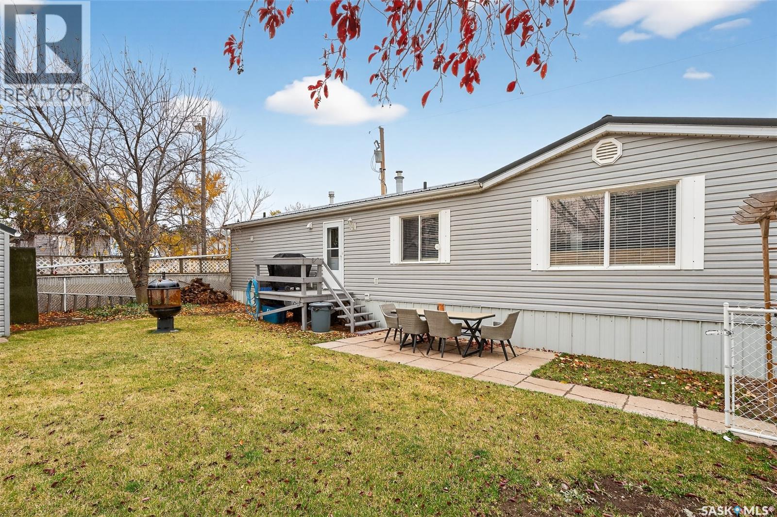 F5 1295 9th Avenue Ne, Moose Jaw, Saskatchewan  S6J 1C6 - Photo 2 - SK022160