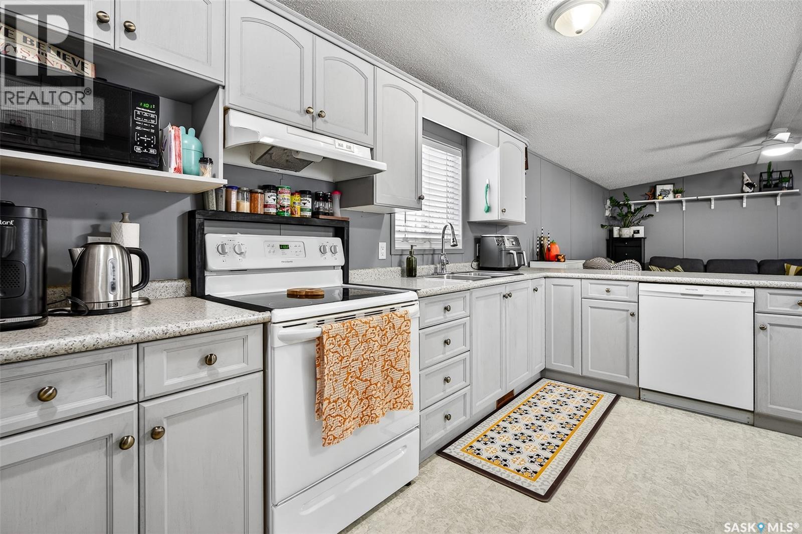 F5 1295 9th Avenue Ne, Moose Jaw, Saskatchewan  S6J 1C6 - Photo 21 - SK022160