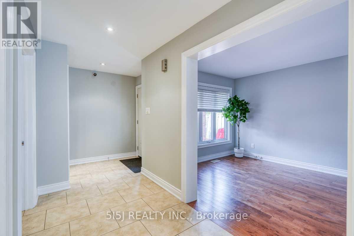 4679 OWL CIRCLE, Mississauga, Ontario