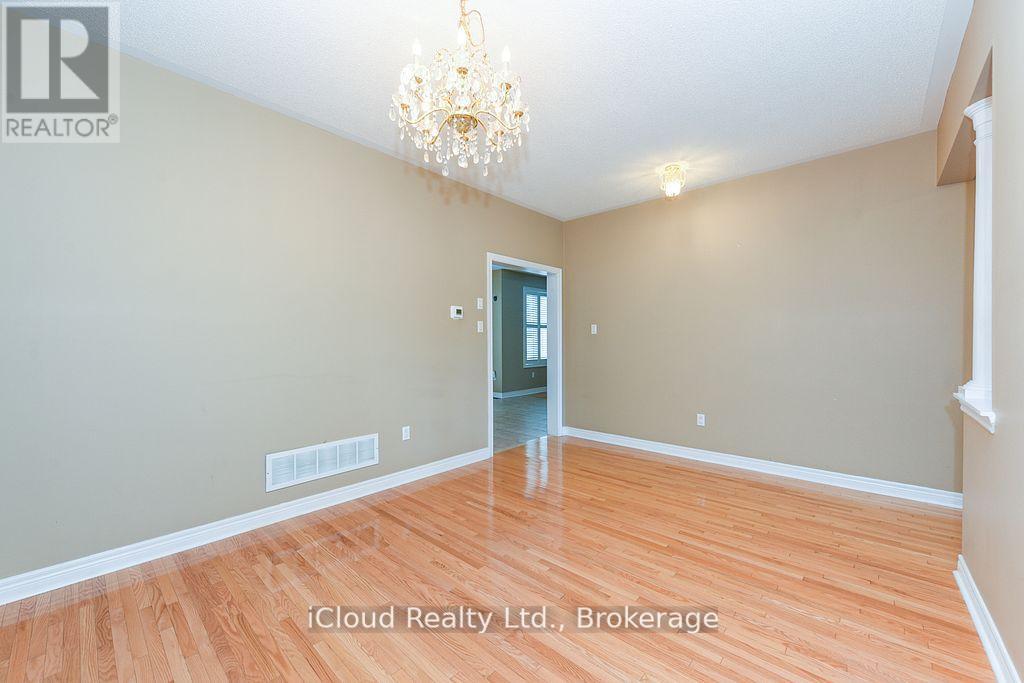 15 Cooperage Street, Brampton, Ontario  L6Y 5J2 - Photo 12 - W12499660