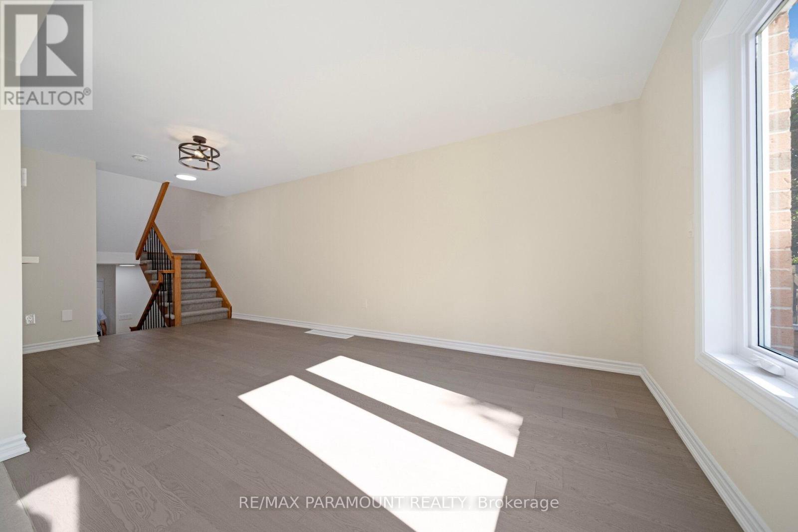 37 - 1575 South Parade Court, Mississauga, Ontario  L5M 6E9 - Photo 11 - W12499680