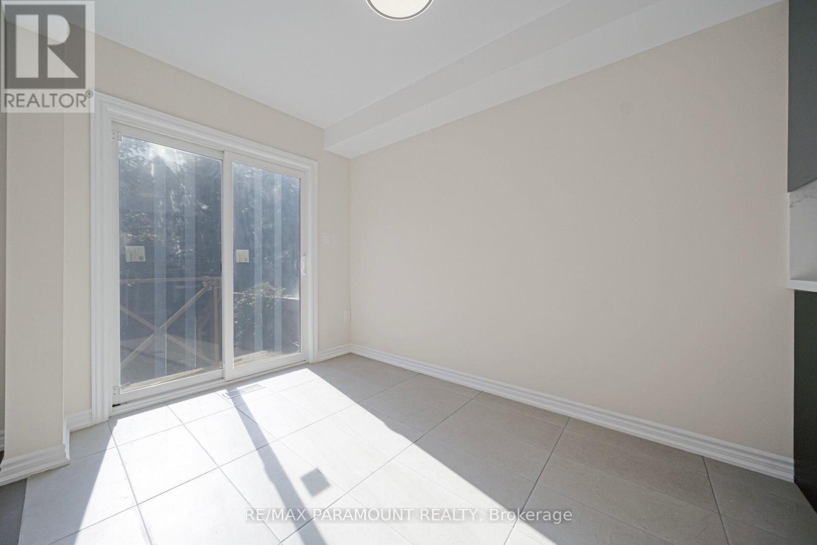 37 - 1575 South Parade Court, Mississauga, Ontario  L5M 6E9 - Photo 15 - W12499680