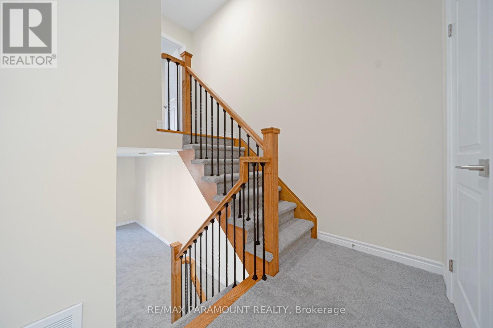 37 - 1575 South Parade Court, Mississauga, Ontario  L5M 6E9 - Photo 23 - W12499680