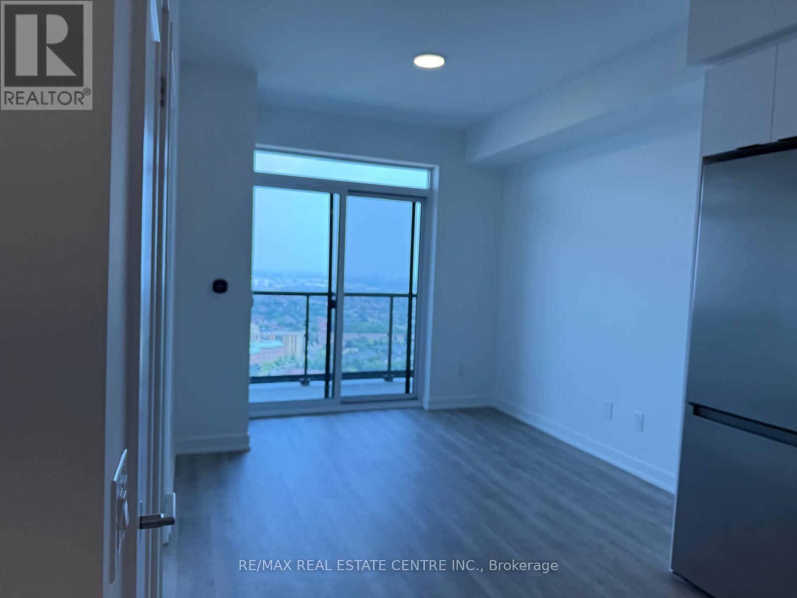 2412 - 5105 Hurontario Street S, Mississauga, Ontario  L4Z 0C9 - Photo 10 - W12499706