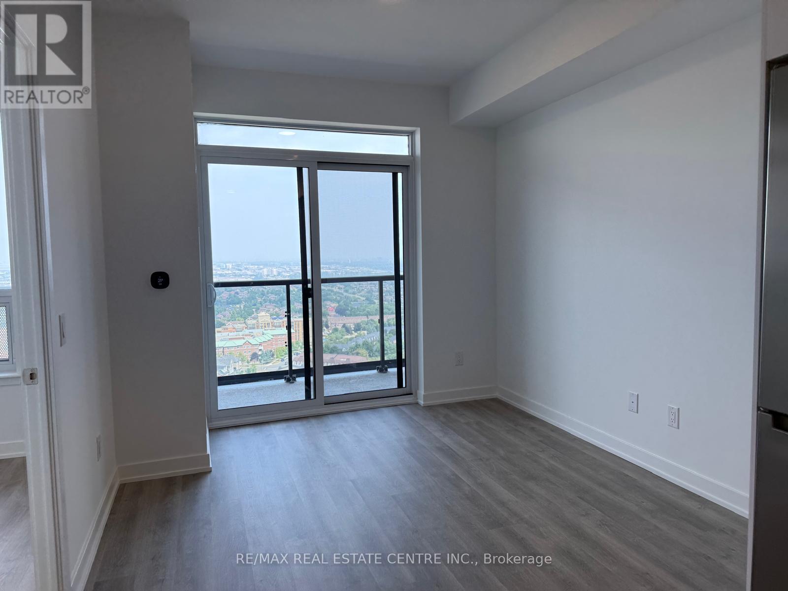 2412 - 5105 Hurontario Street S, Mississauga, Ontario  L4Z 0C9 - Photo 11 - W12499706