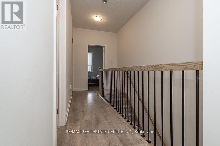 171 Sabina Drive, Oakville, Ontario  L6H 7C3 - Photo 17 - W12499722