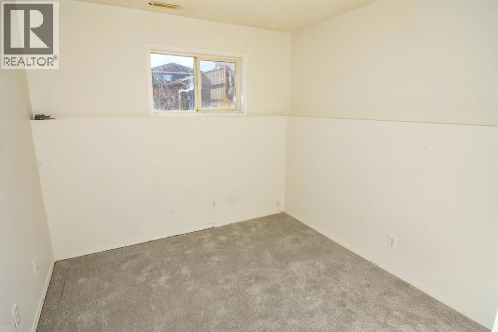 237 Tarawood Close Ne, Calgary, Alberta  T3J 4Y9 - Photo 12 - A2257572