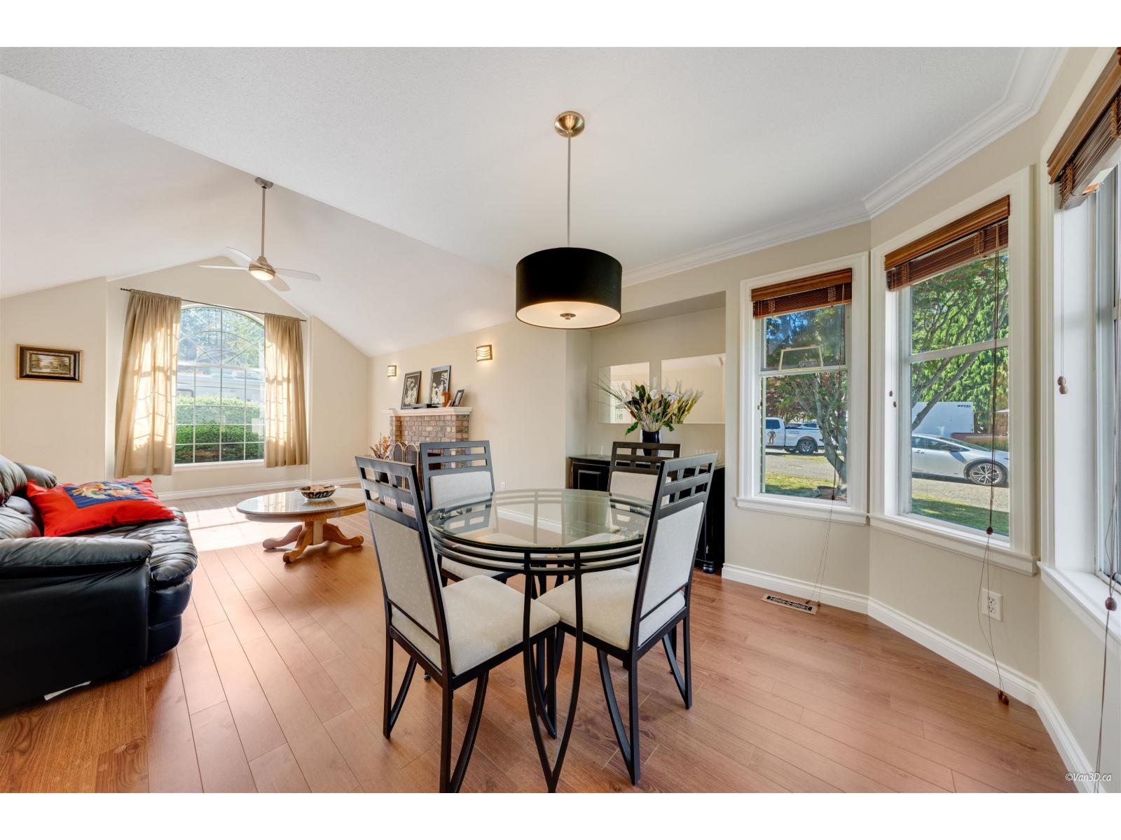 15303 28a Avenue, Surrey, British Columbia  V4P 1G4 - Photo 8 - R3052603