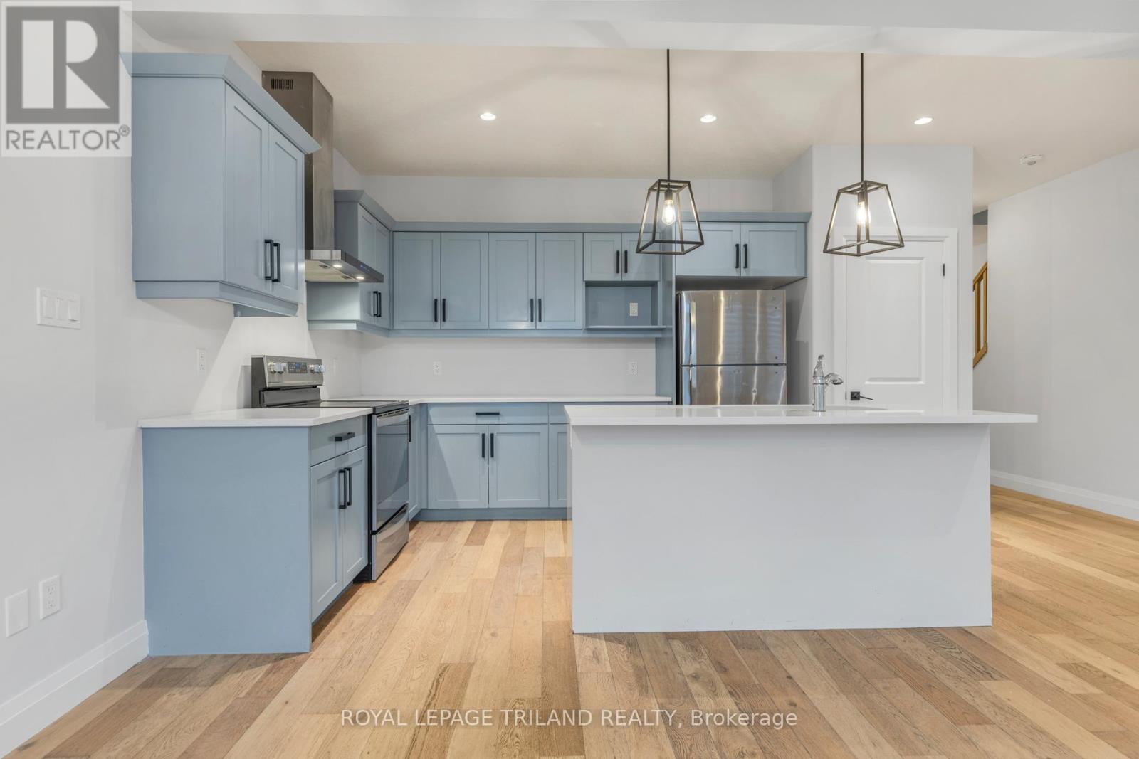 1091 Upperpoint Avenue, London South, Ontario  N6K 0L1 - Photo 16 - X12499756