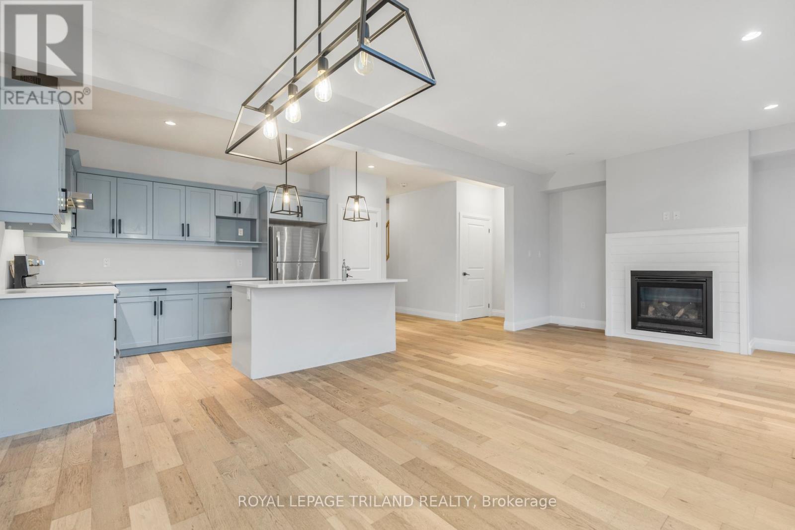 1091 Upperpoint Avenue, London South, Ontario  N6K 0L1 - Photo 17 - X12499756