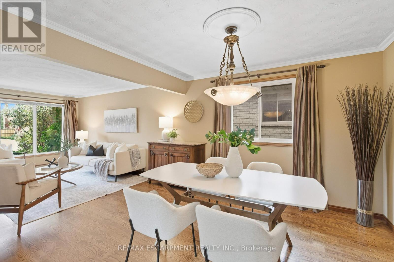 68 Firenze Street, Hamilton (Gurnett), Ontario  L9C 6V7 - Photo 10 - X12499662