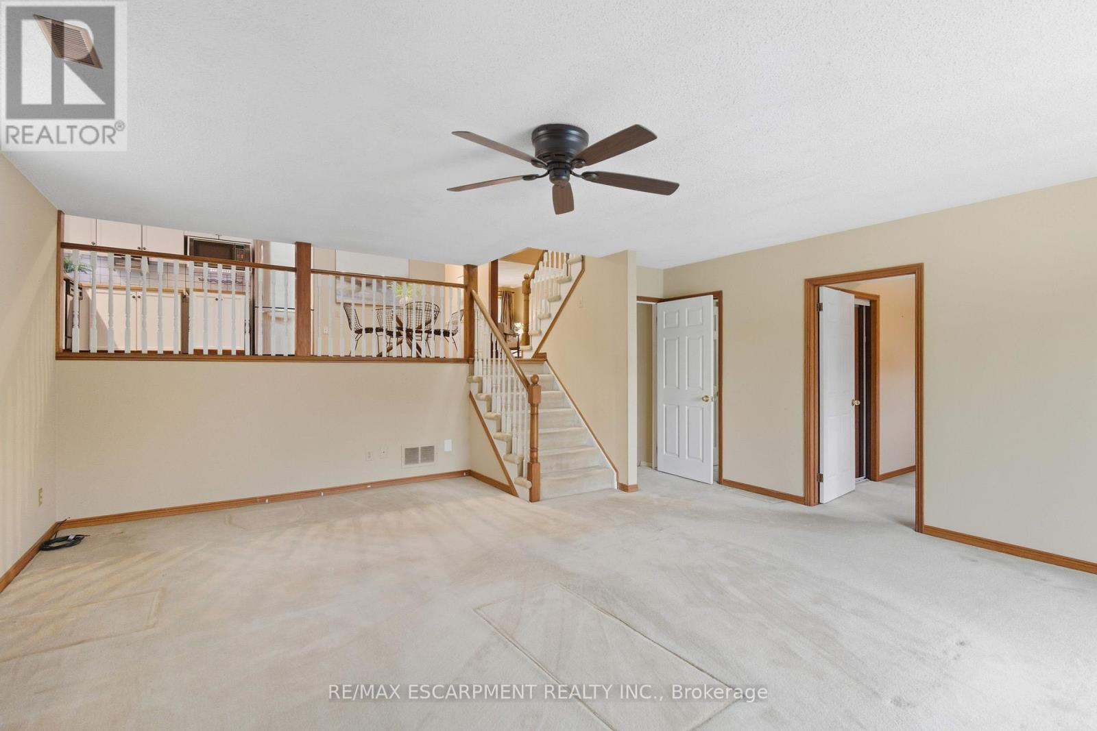 68 Firenze Street, Hamilton (Gurnett), Ontario  L9C 6V7 - Photo 28 - X12499662