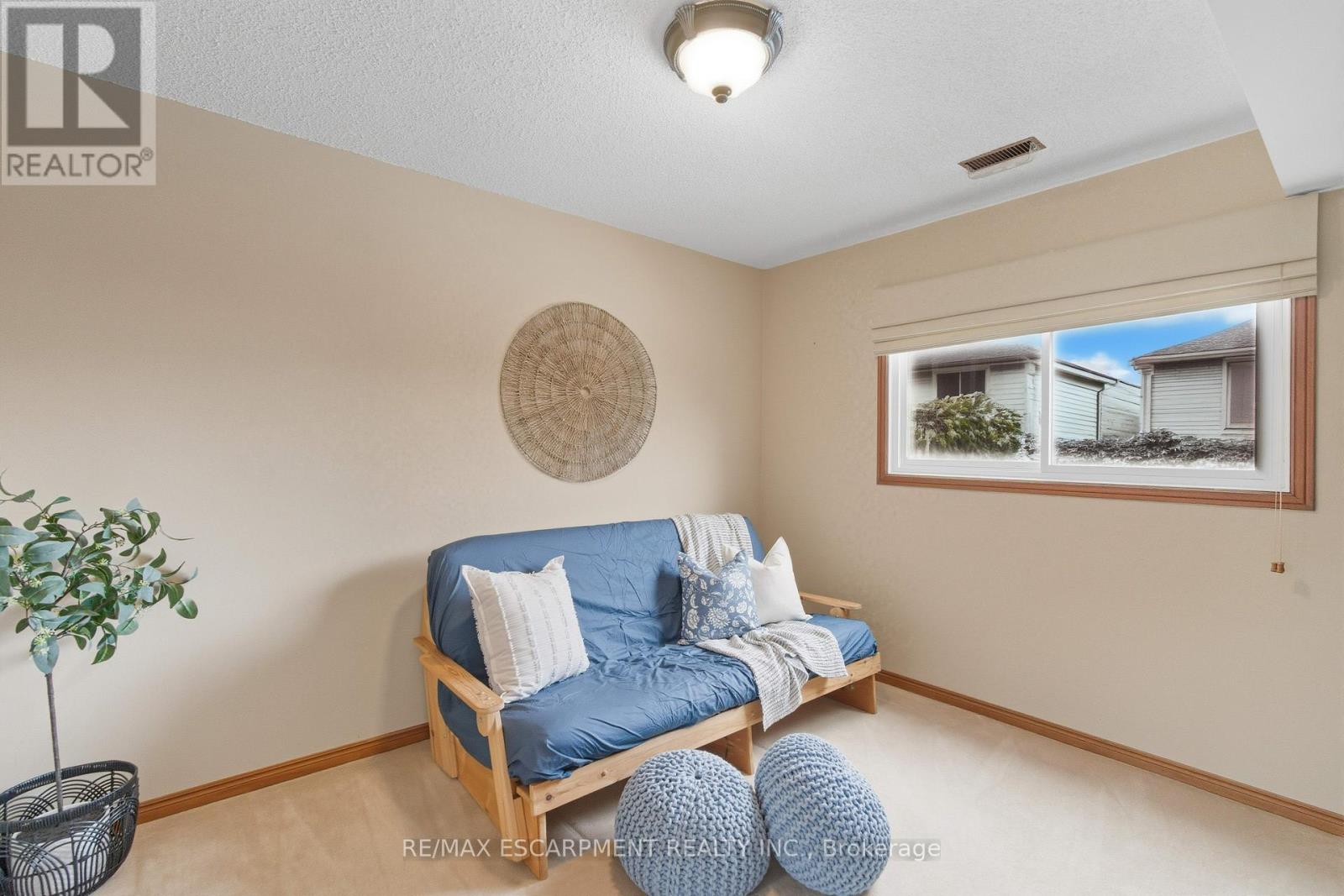 68 Firenze Street, Hamilton (Gurnett), Ontario  L9C 6V7 - Photo 29 - X12499662