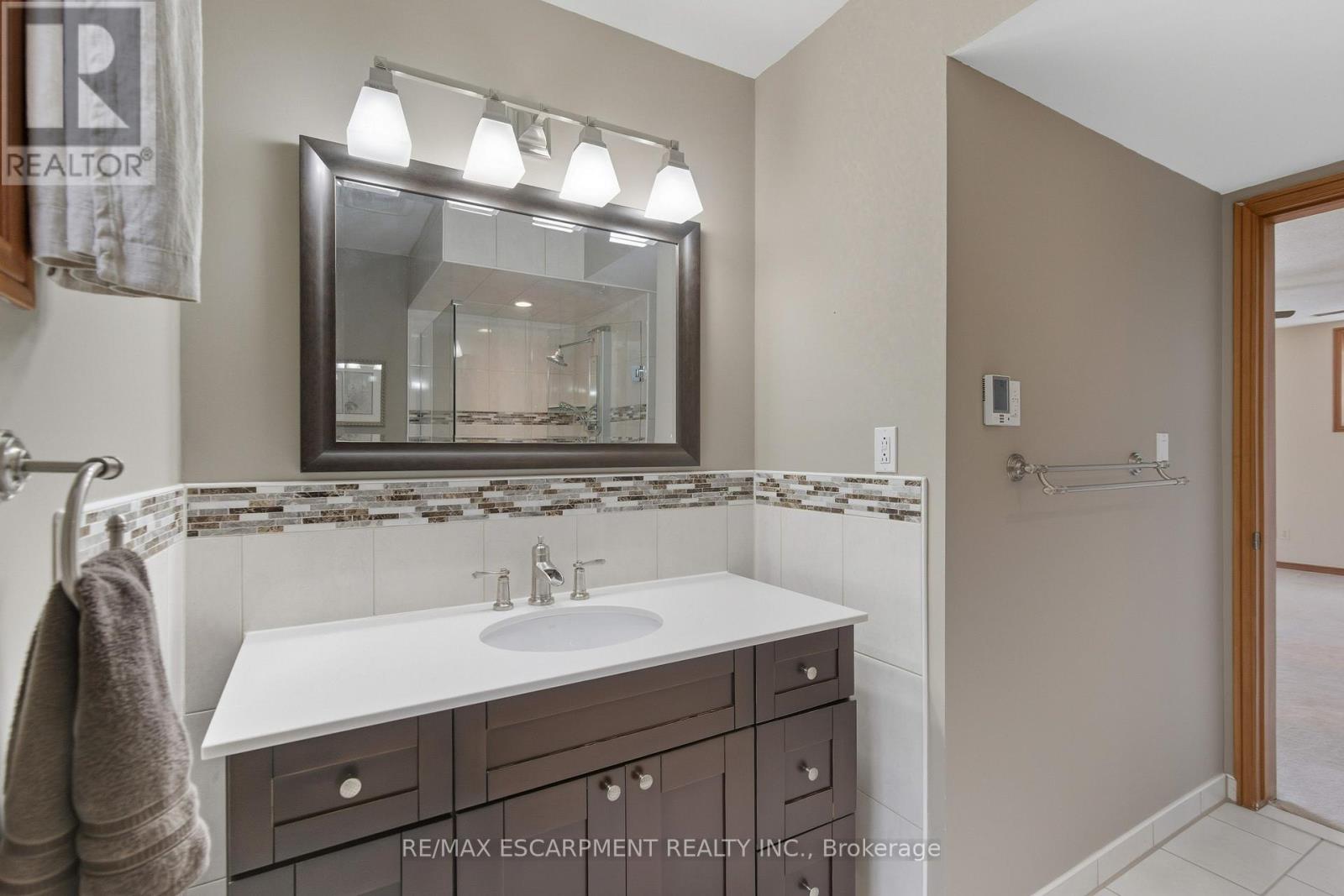 68 Firenze Street, Hamilton (Gurnett), Ontario  L9C 6V7 - Photo 31 - X12499662