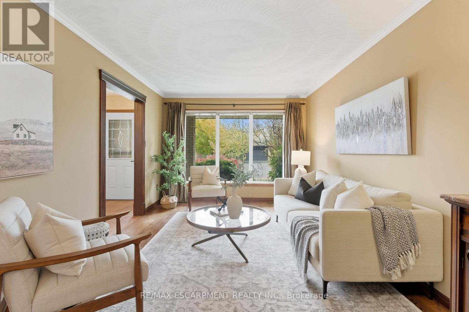 68 Firenze Street, Hamilton (Gurnett), Ontario  L9C 6V7 - Photo 7 - X12499662