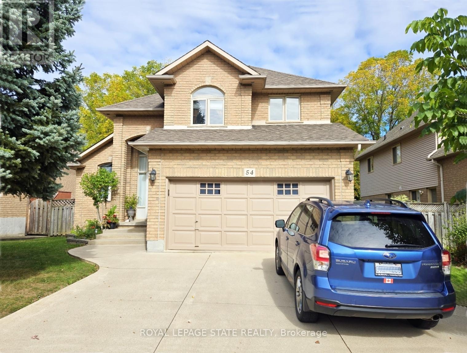54 FALCONRIDGE DRIVE, Hamilton, Ontario