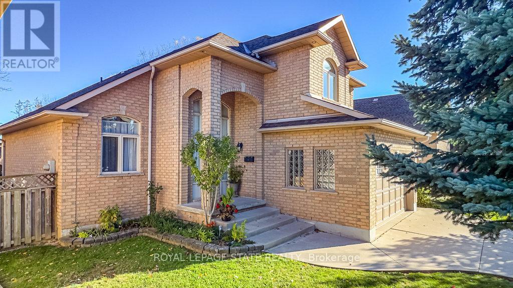 54 Falconridge Drive, Hamilton, Ontario  L9B 2P3 - Photo 40 - X12499670