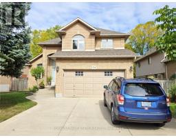 54 FALCONRIDGE DRIVE, Hamilton, Ontario