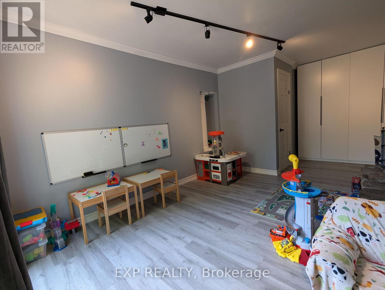 249 Whitelock Street, Stratford, Ontario  N5A 7L2 - Photo 25 - X12499678