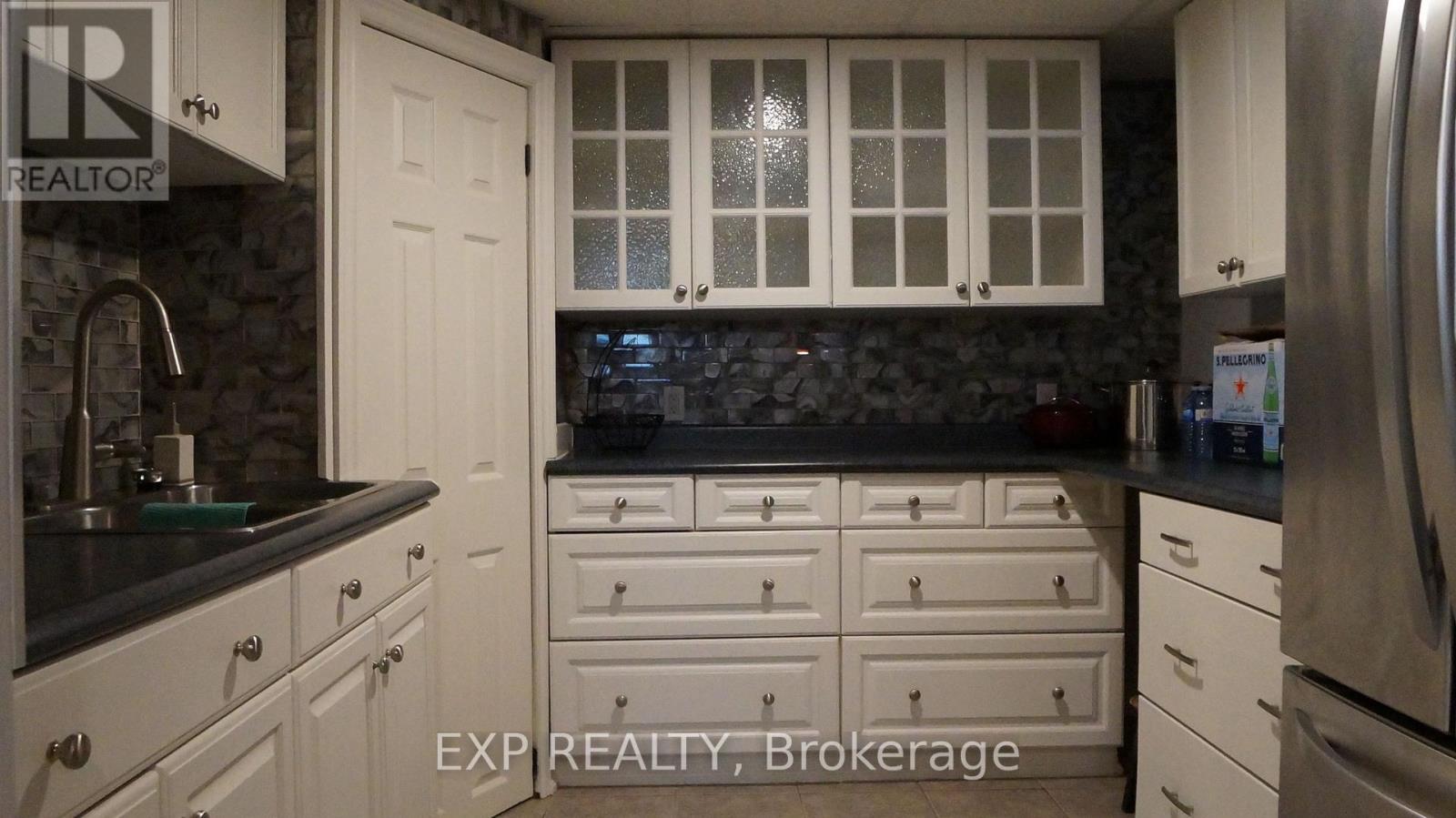 249 Whitelock Street, Stratford, Ontario  N5A 7L2 - Photo 32 - X12499678