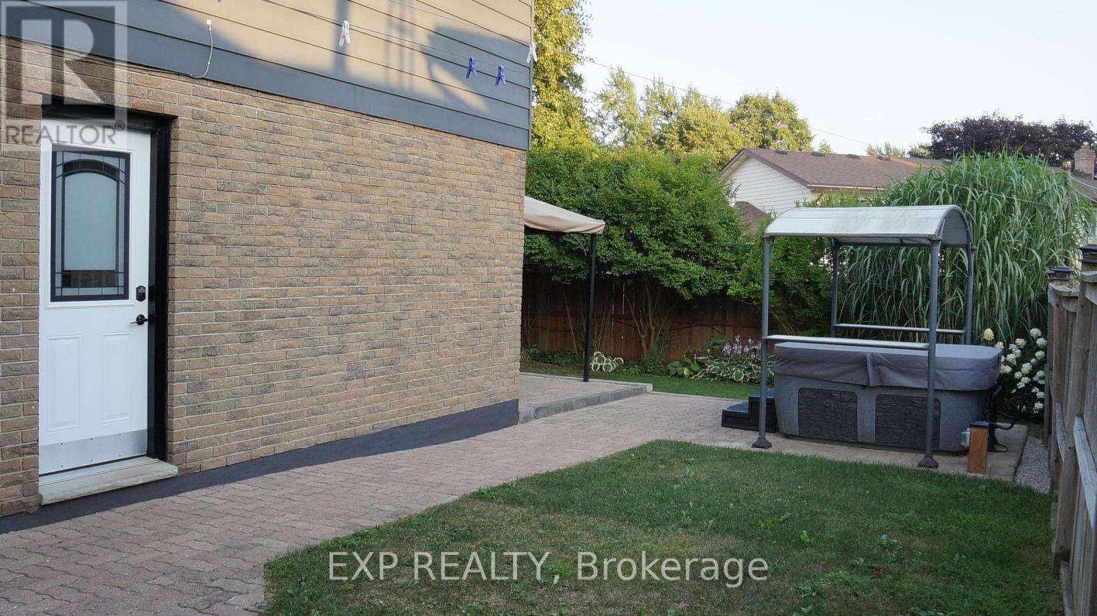 249 Whitelock Street, Stratford, Ontario  N5A 7L2 - Photo 38 - X12499678