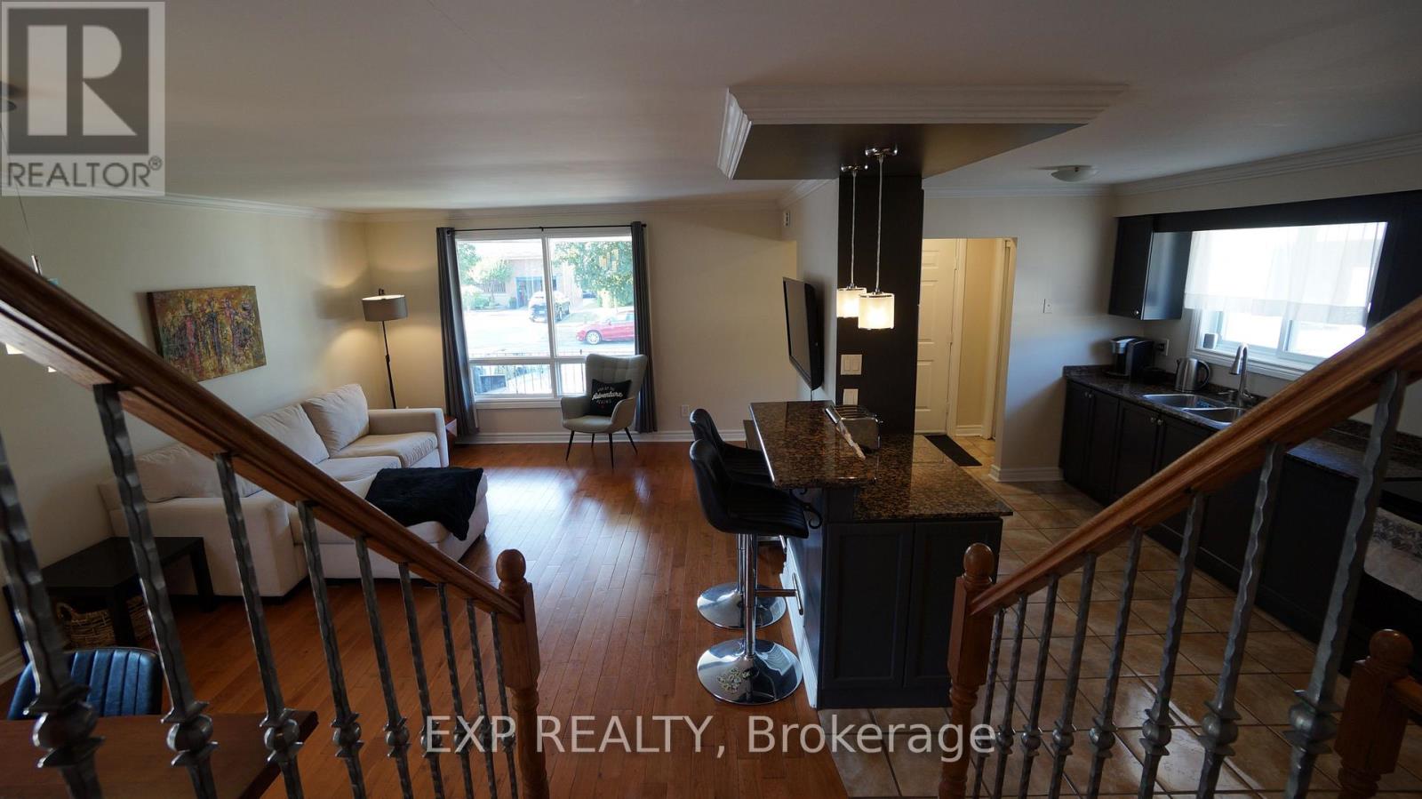 249 Whitelock Street, Stratford, Ontario  N5A 7L2 - Photo 7 - X12499678