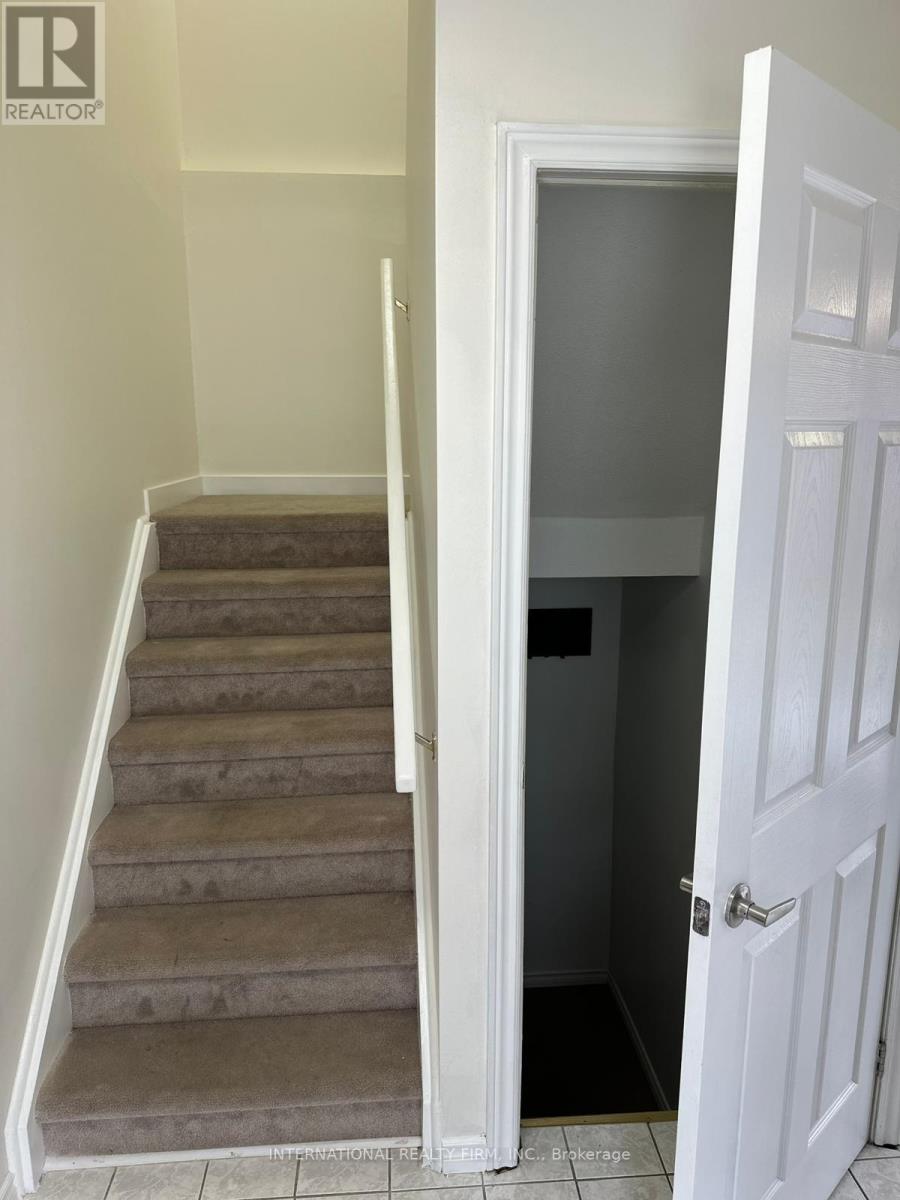 130 Sekura Crescent, Cambridge, Ontario  N1R 7E9 - Photo 22 - X12499708