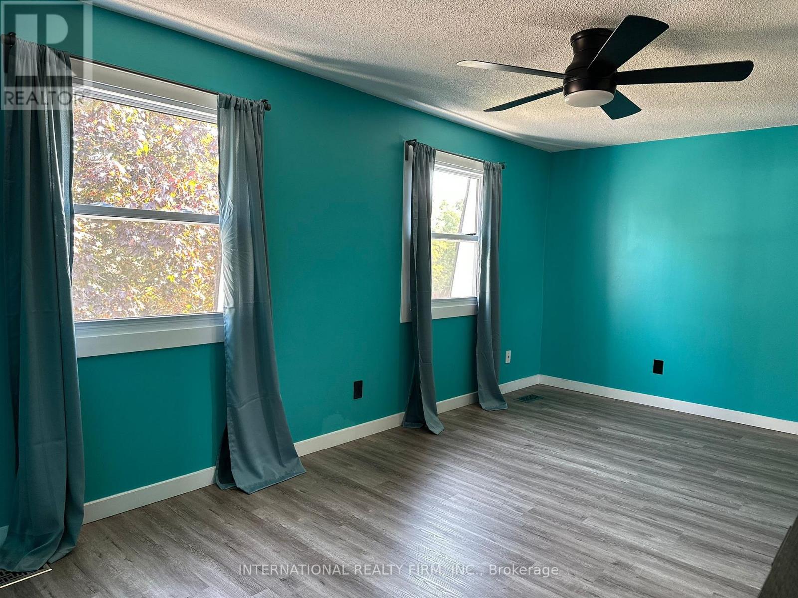 130 Sekura Crescent, Cambridge, Ontario  N1R 7E9 - Photo 24 - X12499708