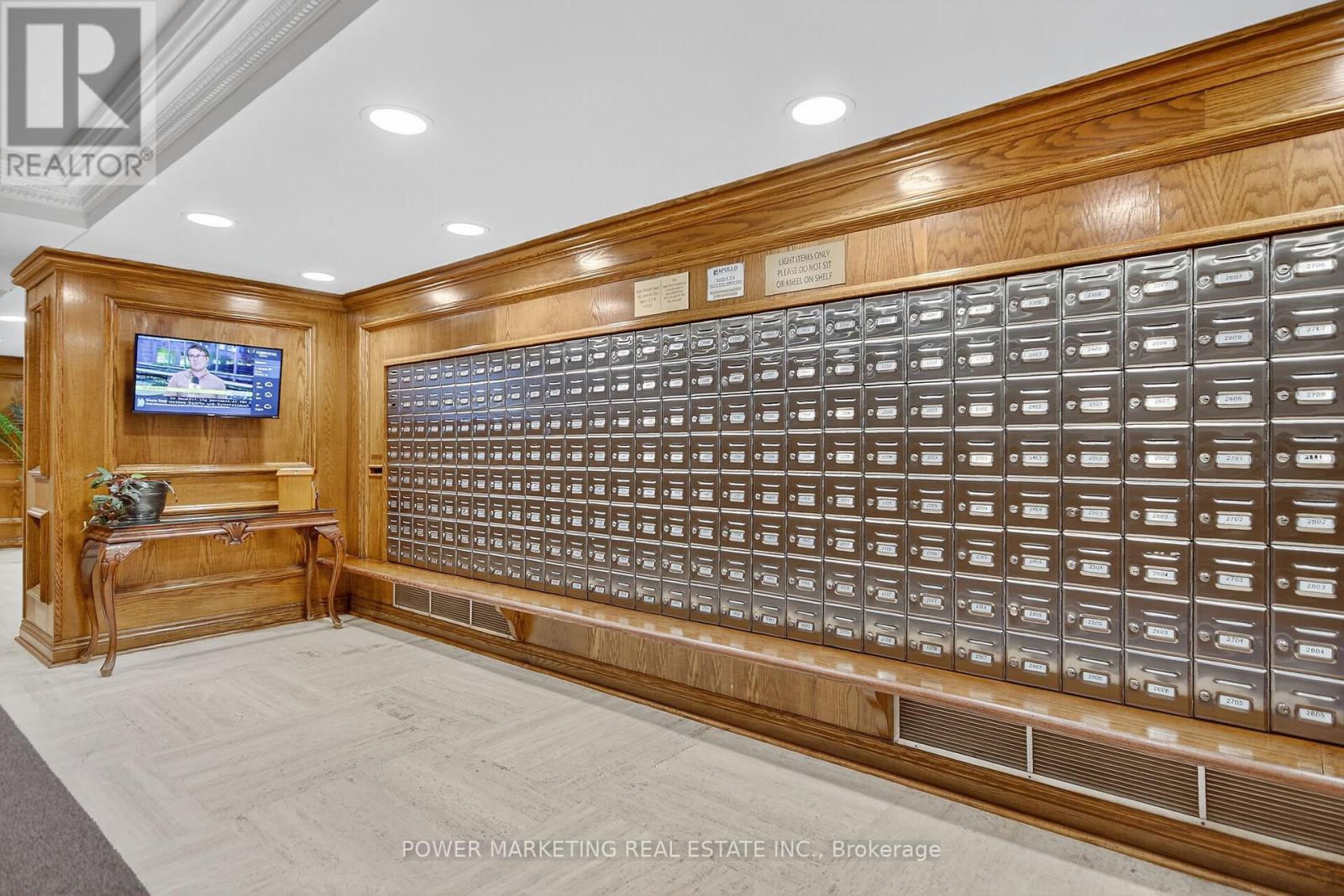 2806 - 500 Laurier Avenue W, Ottawa, Ontario  K1R 5E1 - Photo 4 - X12499782